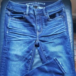 American Eagle skinny jeans